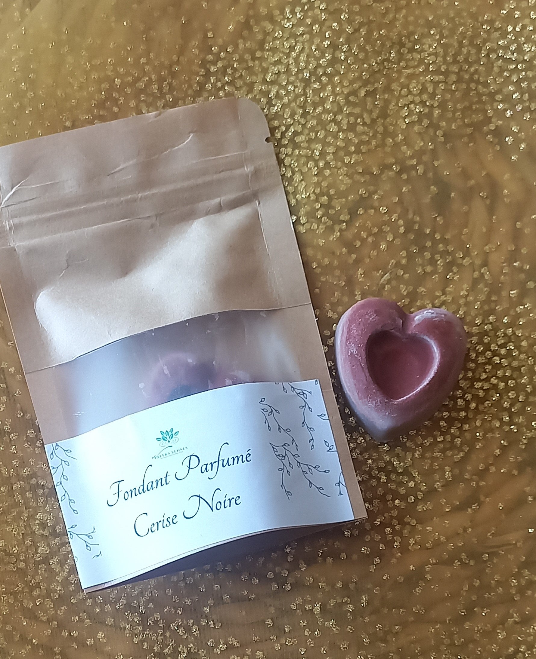 Fondant Parfumé " Cerise Noire "